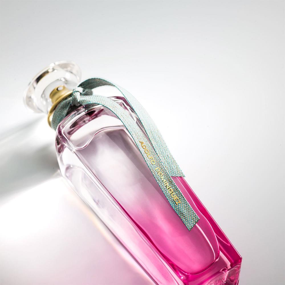Perfume Adolfo Dominguez Água Fresca Gardenia Musk Feminino Eau de Toilette 120 ml Perfume Adolfo Dominguez Água Fresca Gardenia Musk Feminino Eau de Toilette 120 ml