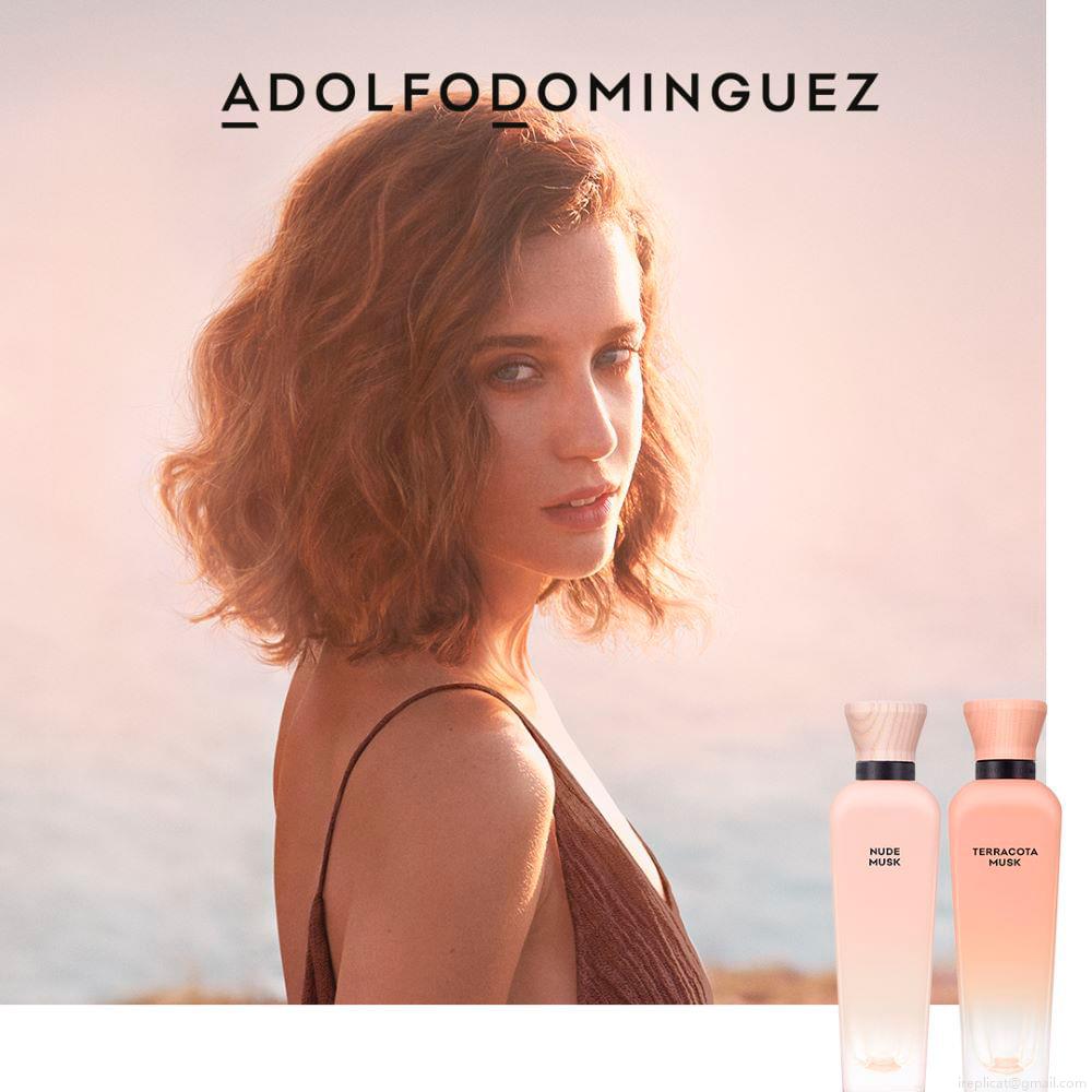 Perfume Adolfo Dominguez Nude Musk Feminino Eau de Parfum 120 ml Perfume Adolfo Dominguez Nude Musk Feminino Eau de Parfum 120 ml