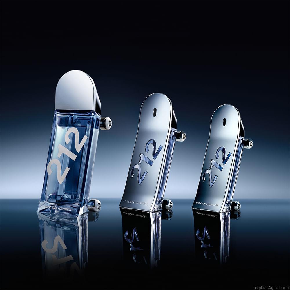 Perfume Carolina Herrera 212 Heroes Masculino Eau de Toilette 150 ml Perfume Carolina Herrera 212 Heroes Masculino Eau de Toilette 150 ml