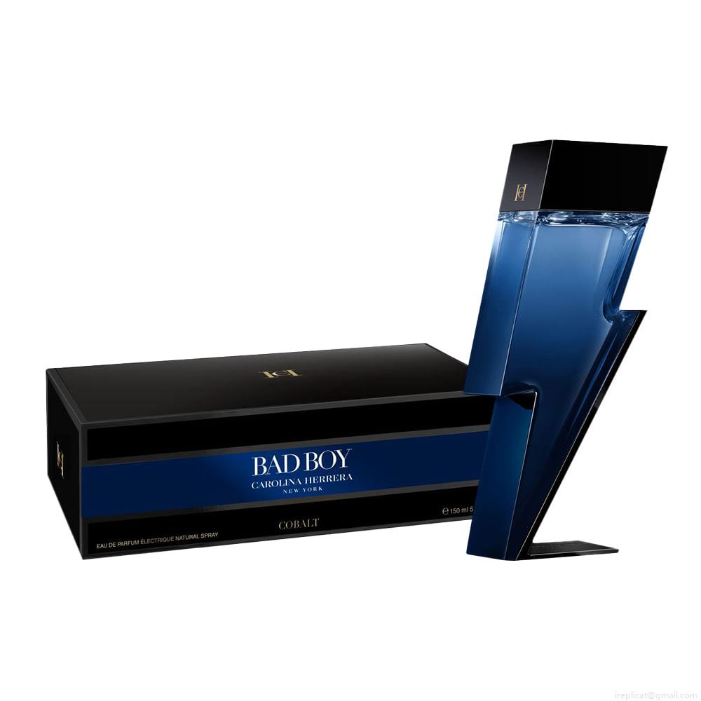 Perfume Carolina Herrera Bad Boy Cobalt Masculino Eau de Parfum 150 ml Perfume Carolina Herrera Bad Boy Cobalt Masculino Eau de Parfum 150 ml