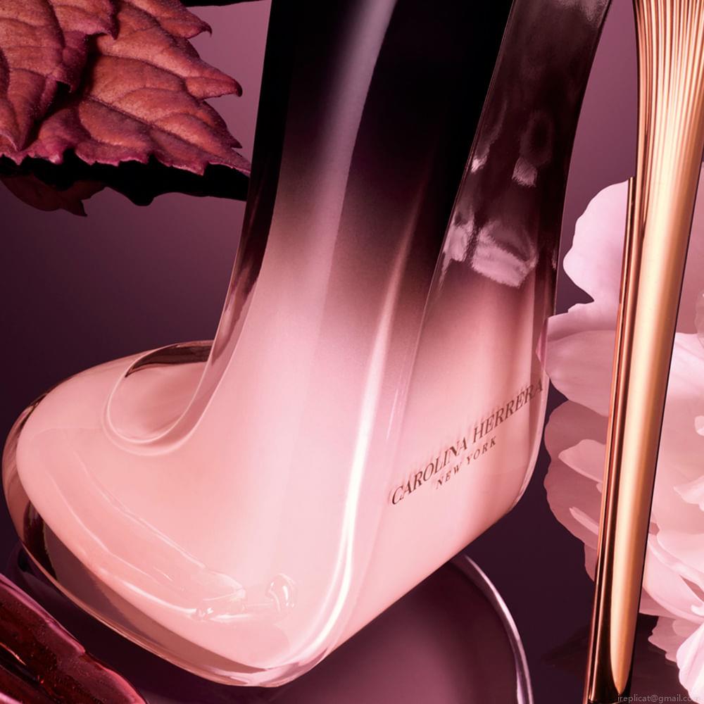 Perfume Carolina Herrera Good Girl Blush Elixir Feminino Eau de Parfum 30 ml Perfume Carolina Herrera Good Girl Blush Elixir Feminino Eau de Parfum 30 ml