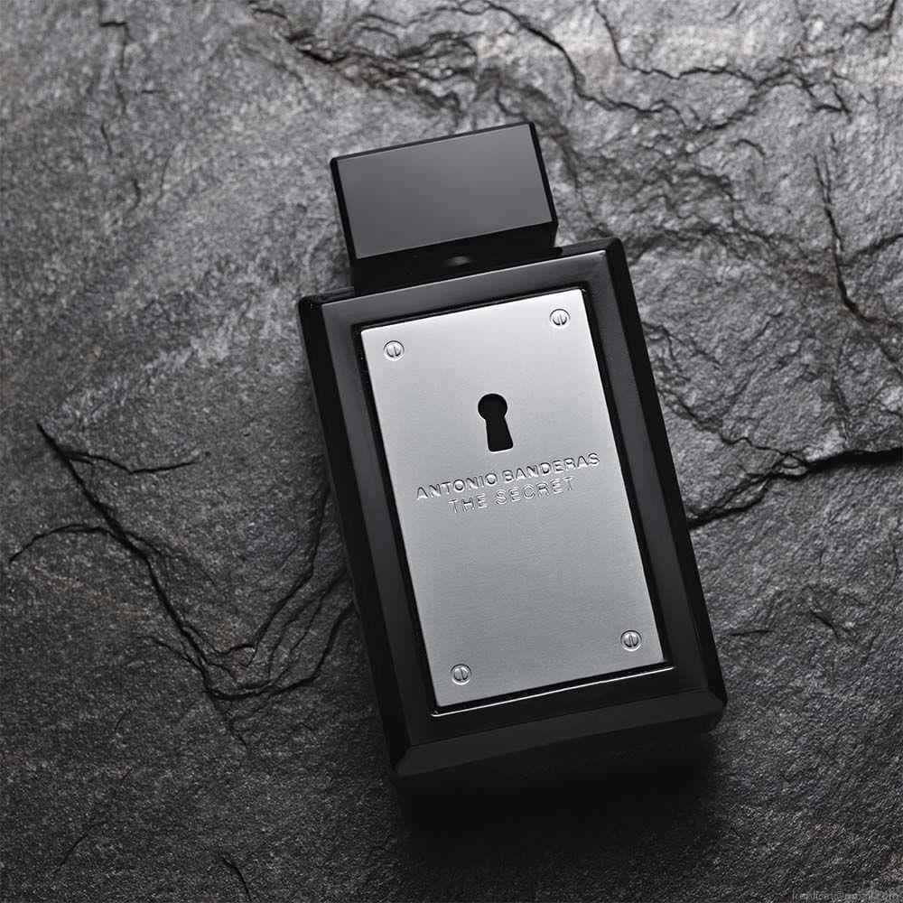 Perfume Banderas The Secret Masculino Eau de Toilette 200 ml Perfume Banderas The Secret Masculino Eau de Toilette 200 ml