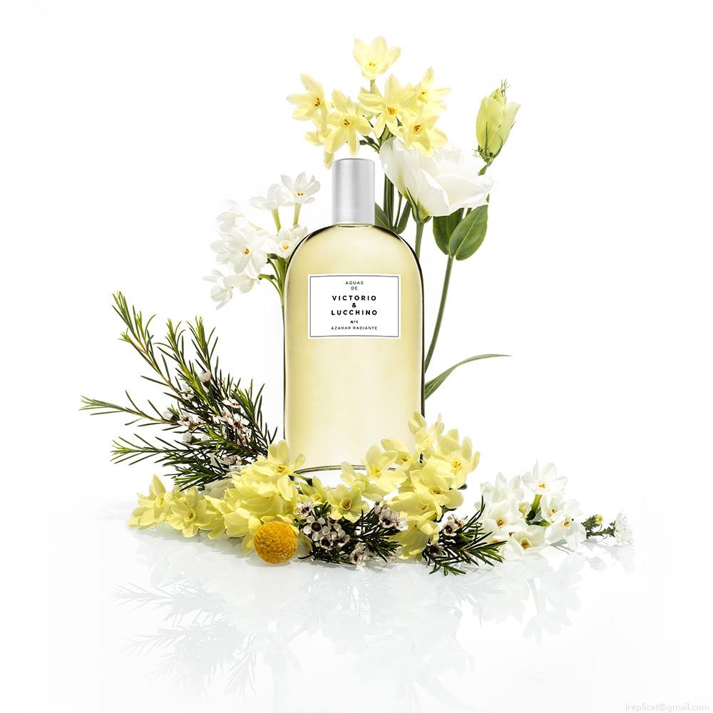 Perfume Victorio & Lucchino Azahar Radiante Feminino Eau de Toilette 150 ml Perfume Victorio & Lucchino Azahar Radiante Feminino Eau de Toilette 150 ml