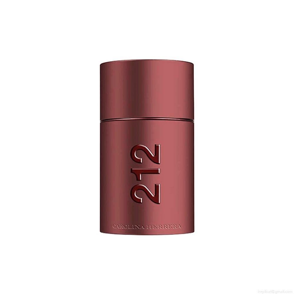 Perfume Carolina Herrera 212 Sexy Men Masculino Eau de Toilette 30 ml Perfume Carolina Herrera 212 Sexy Men Masculino Eau de Toilette 30 ml
