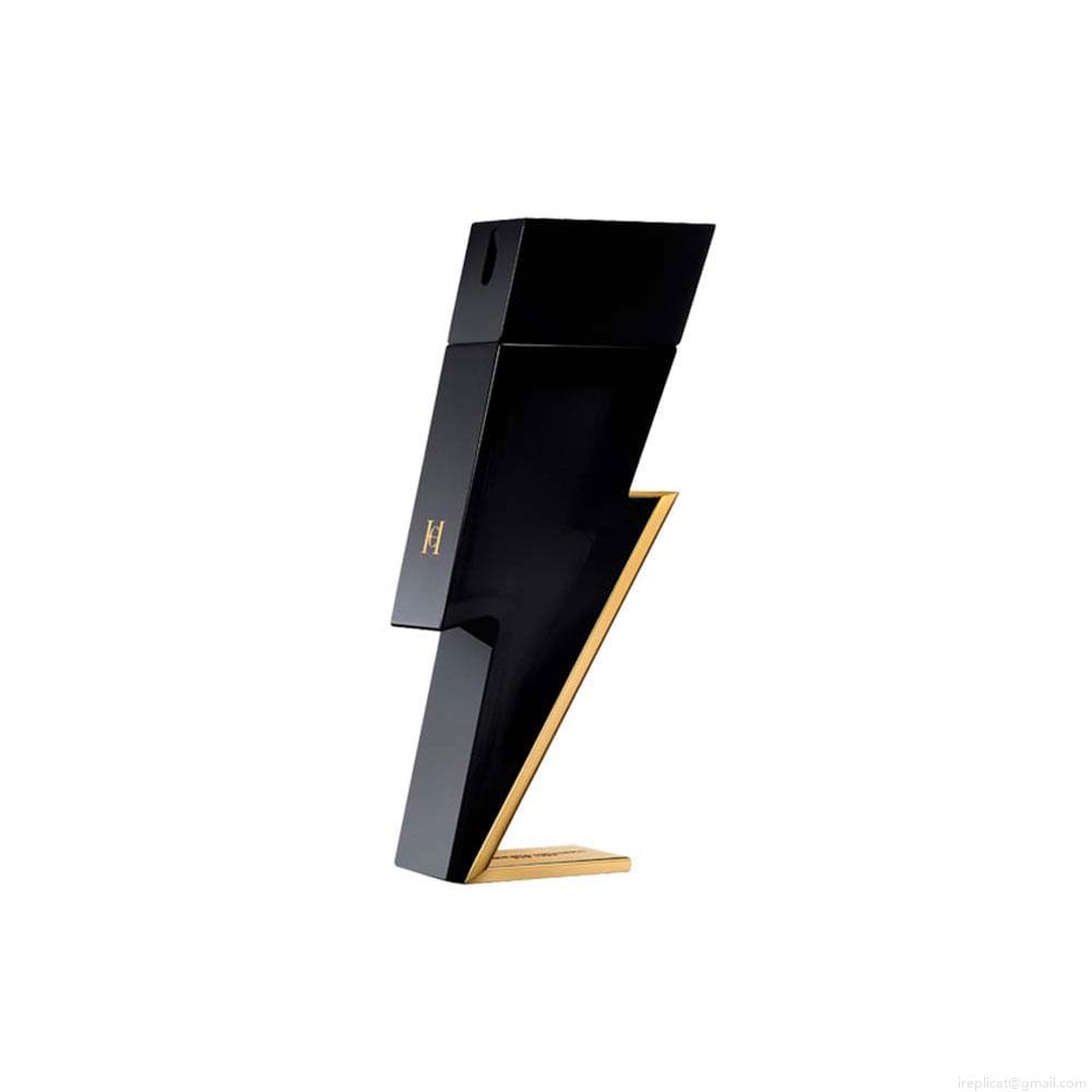 Perfume Carolina Herrera Bad BoyMasculino Eau de Toilette 50 ml Perfume Carolina Herrera Bad BoyMasculino Eau de Toilette 50 ml