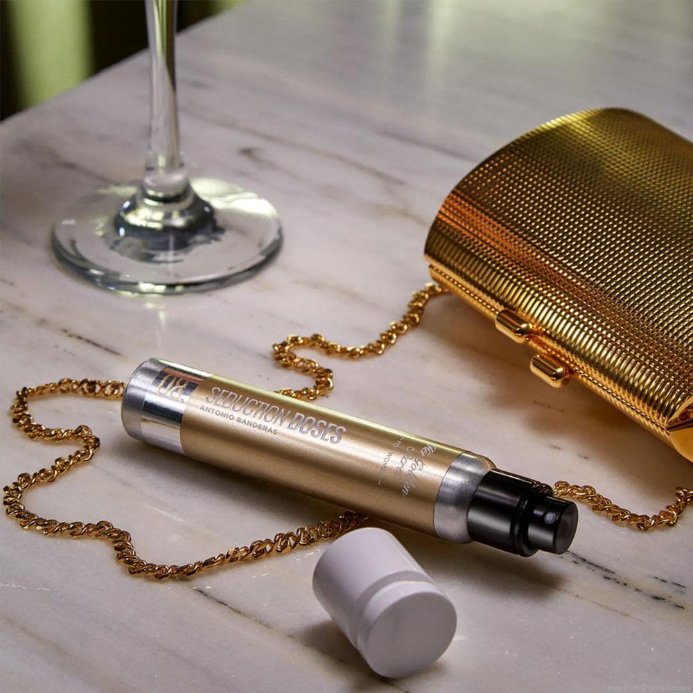 Perfume Banderas Her Golden Secret Dose Feminino Eau de Toilette 30 ml Perfume Banderas Her Golden Secret Dose Feminino Eau de Toilette 30 ml