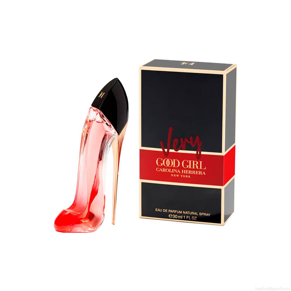 Perfume Carolina Herrera Very Good Girl Feminino Eau de Parfum 30 ml Perfume Carolina Herrera Very Good Girl Feminino Eau de Parfum 30 ml