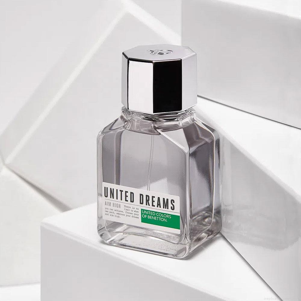 Perfume Benetton United Dreams Aim High Masculino Eau de Toilette 200 ml Perfume Benetton United Dreams Aim High Masculino Eau de Toilette 200 ml