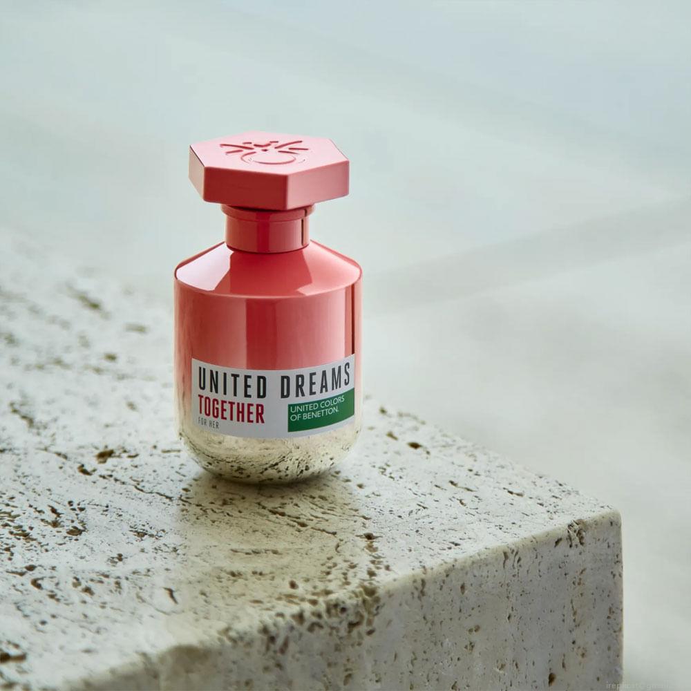 Perfume Benetton United Dreams Together Her Feminino Eau de Toilette 80 ml Perfume Benetton United Dreams Together Her Feminino Eau de Toilette 80 ml