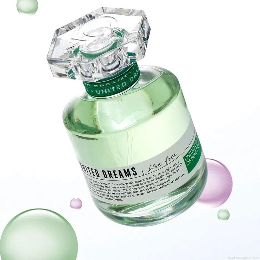 Perfume Benetton United Dreams Live Free II Feminino Eau de Toilette 80 ml Perfume Benetton United Dreams Live Free II Feminino Eau de Toilette 80 ml