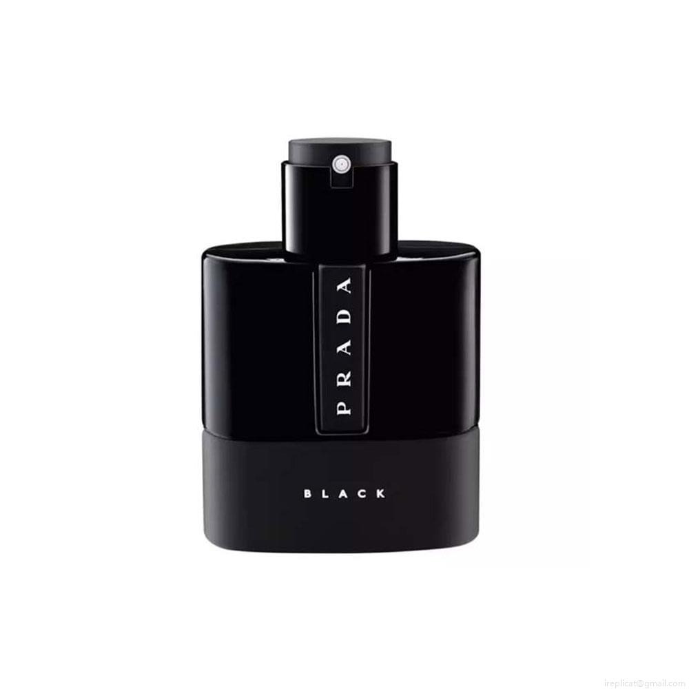 Perfume Prada Luna Rossa Black Masculino Eau de Parfum 50 ml Perfume Prada Luna Rossa Black Masculino Eau de Parfum 50 ml