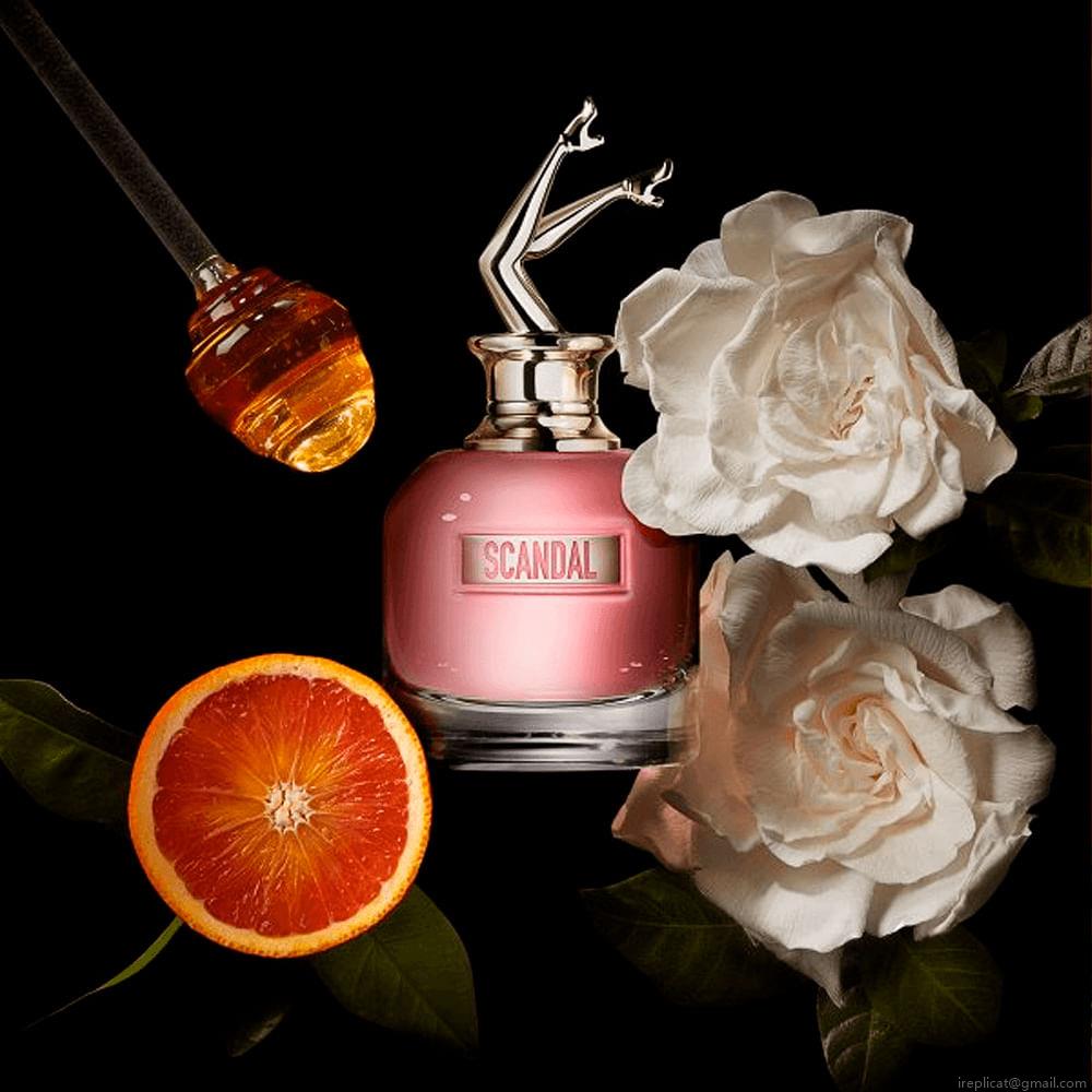 Perfume Jean Paul Gaultier Scandal Feminino Eau de Parfum 50 ml Perfume Jean Paul Gaultier Scandal Feminino Eau de Parfum 50 ml