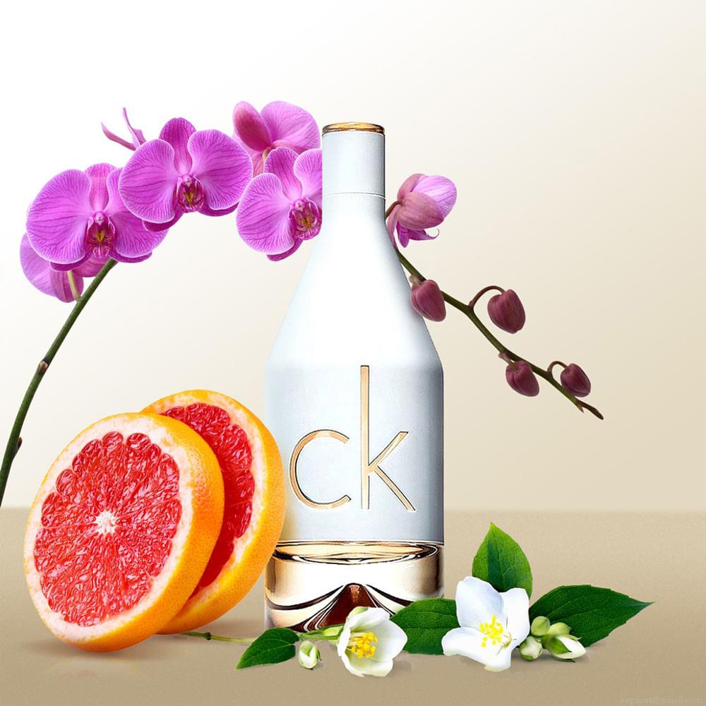 Perfume Calvin Klein CK in2U For Her Feminino Eau de Toilette 100 ml Perfume Calvin Klein CK in2U For Her Feminino Eau de Toilette 100 ml
