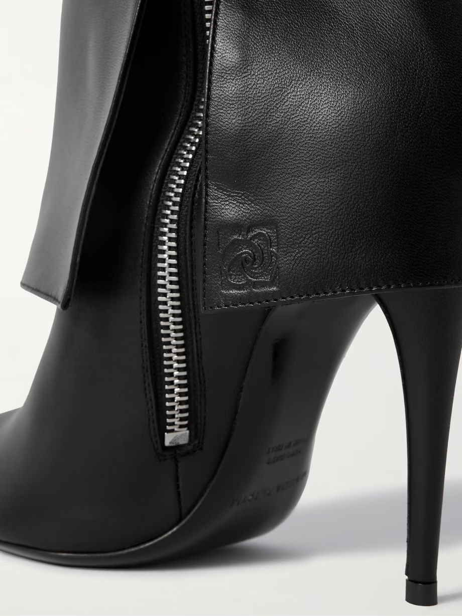 Leather pointed-toe knee boots Leather pointed-toe knee boots