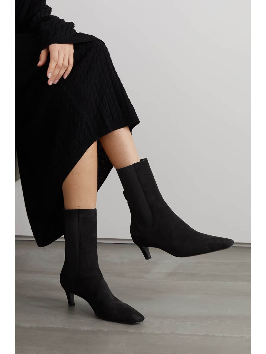 The Mid Heel suede Chelsea boots The Mid Heel suede Chelsea boots