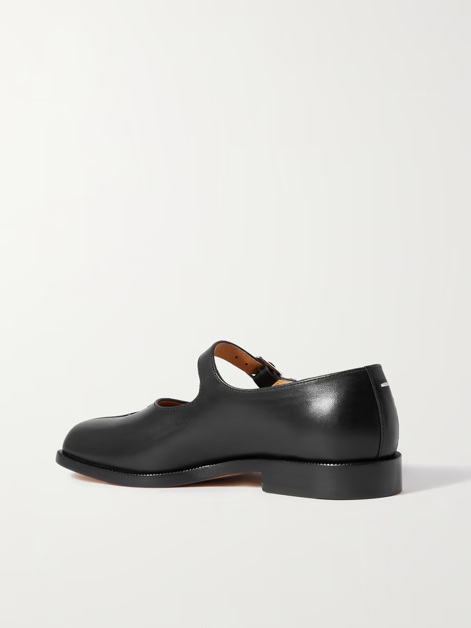 Tabi split-toe leather flats Tabi split-toe leather flats