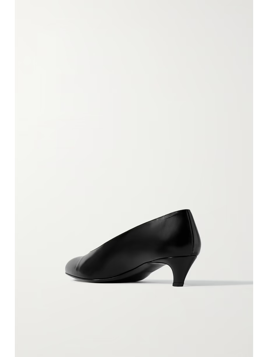 Glossed-leather pumps Glossed-leather pumps