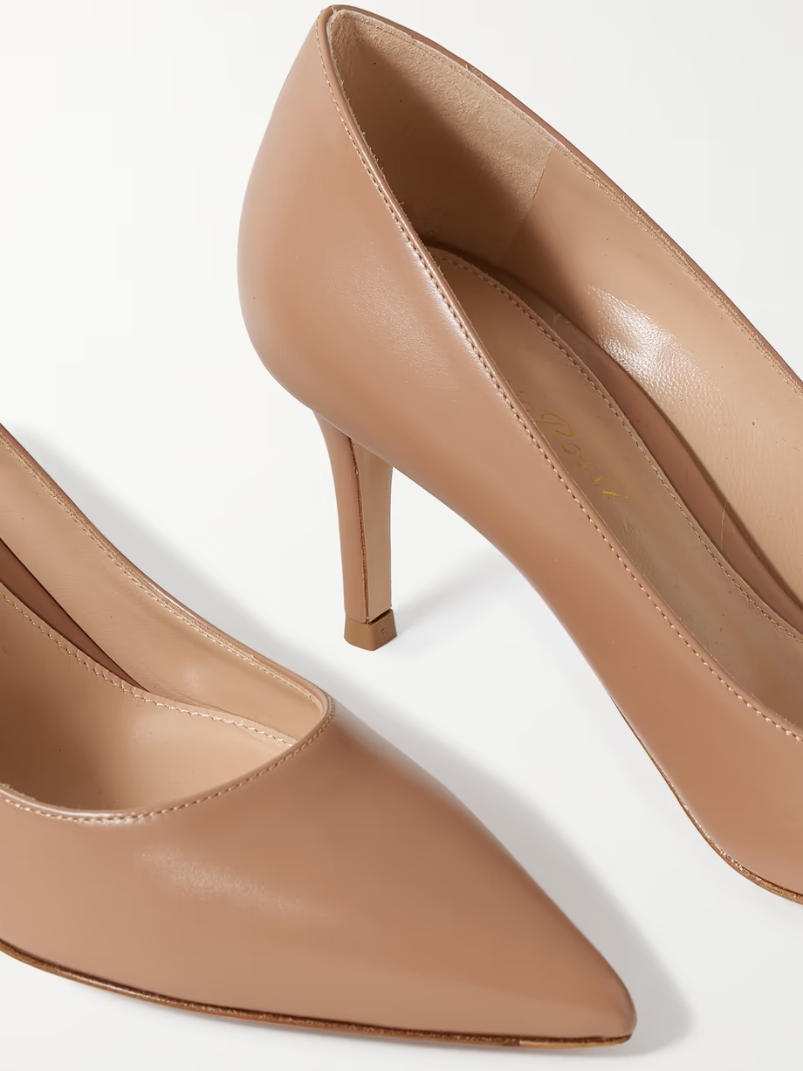 70 leather pumps 70 leather pumps