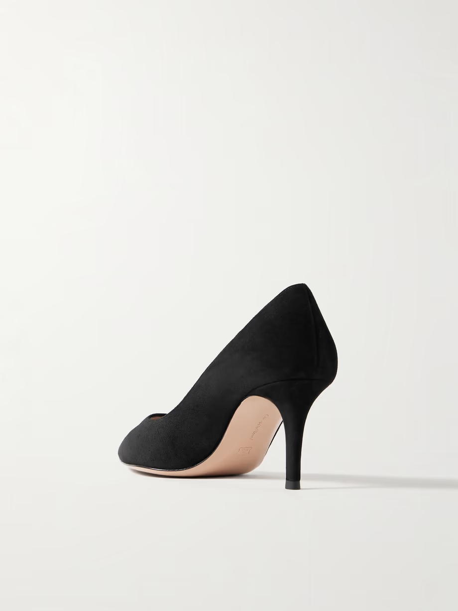 70 suede pumps 70 suede pumps