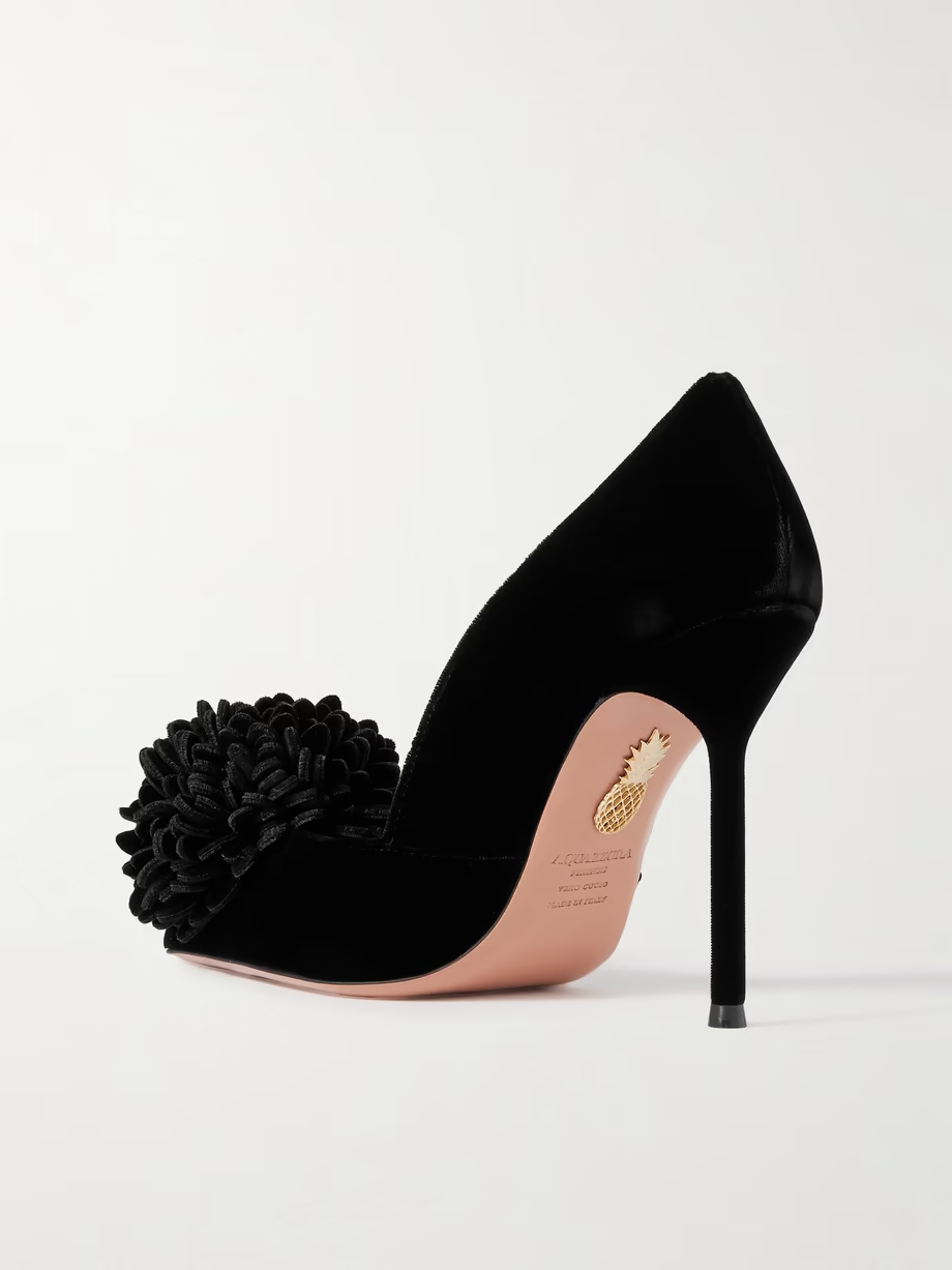 Couturier appliquéd velvet pumps Couturier appliquéd velvet pumps
