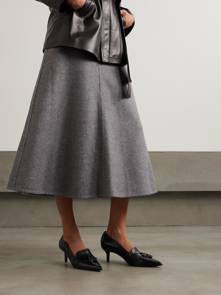 50 tasseled leather pumps 50 tasseled leather pumps