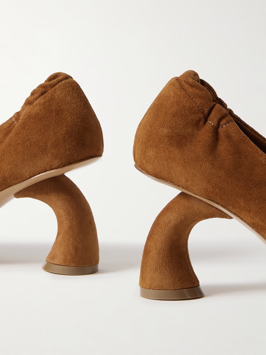 Suede pumps Suede pumps