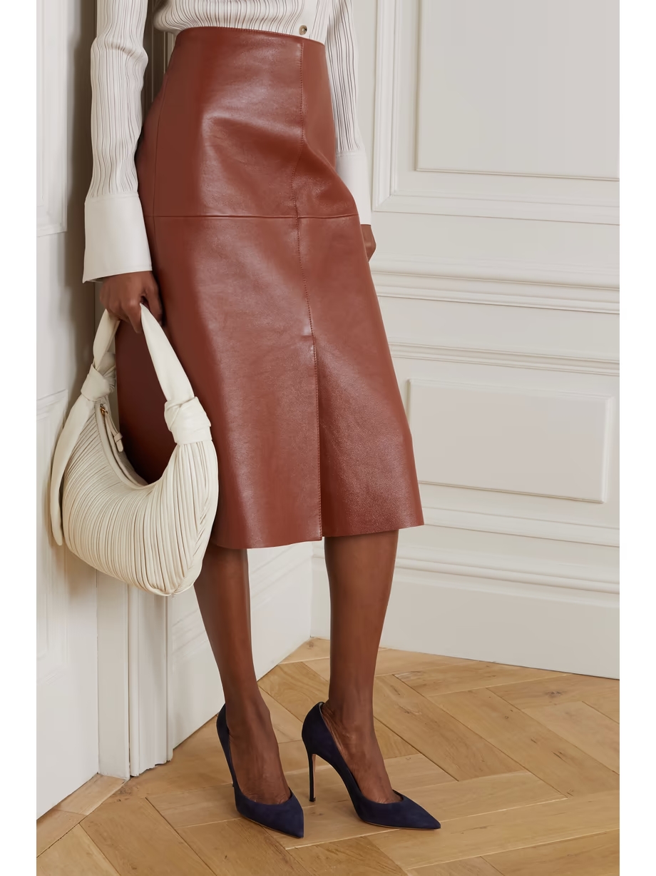105 suede pumps 105 suede pumps