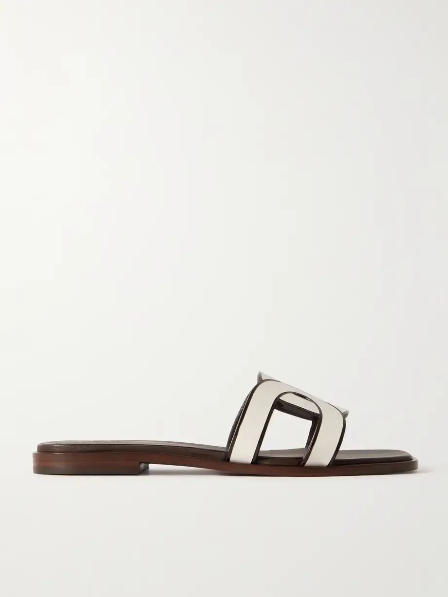 Cutout leather slides Cutout leather slides