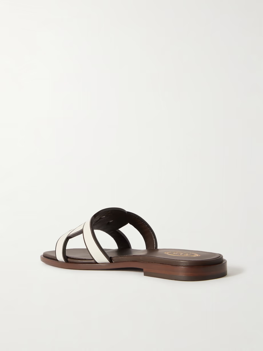 Cutout leather slides Cutout leather slides
