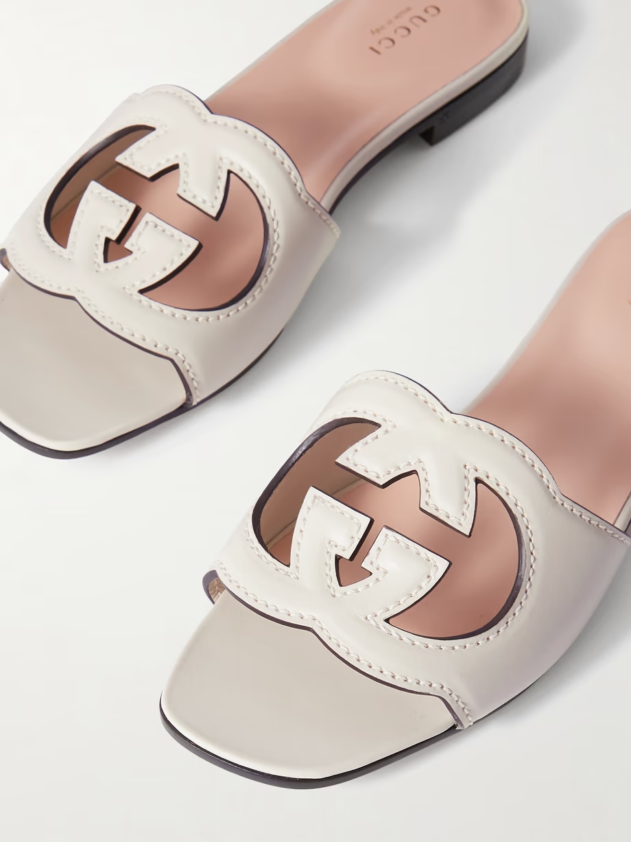 Cutout leather slides Cutout leather slides