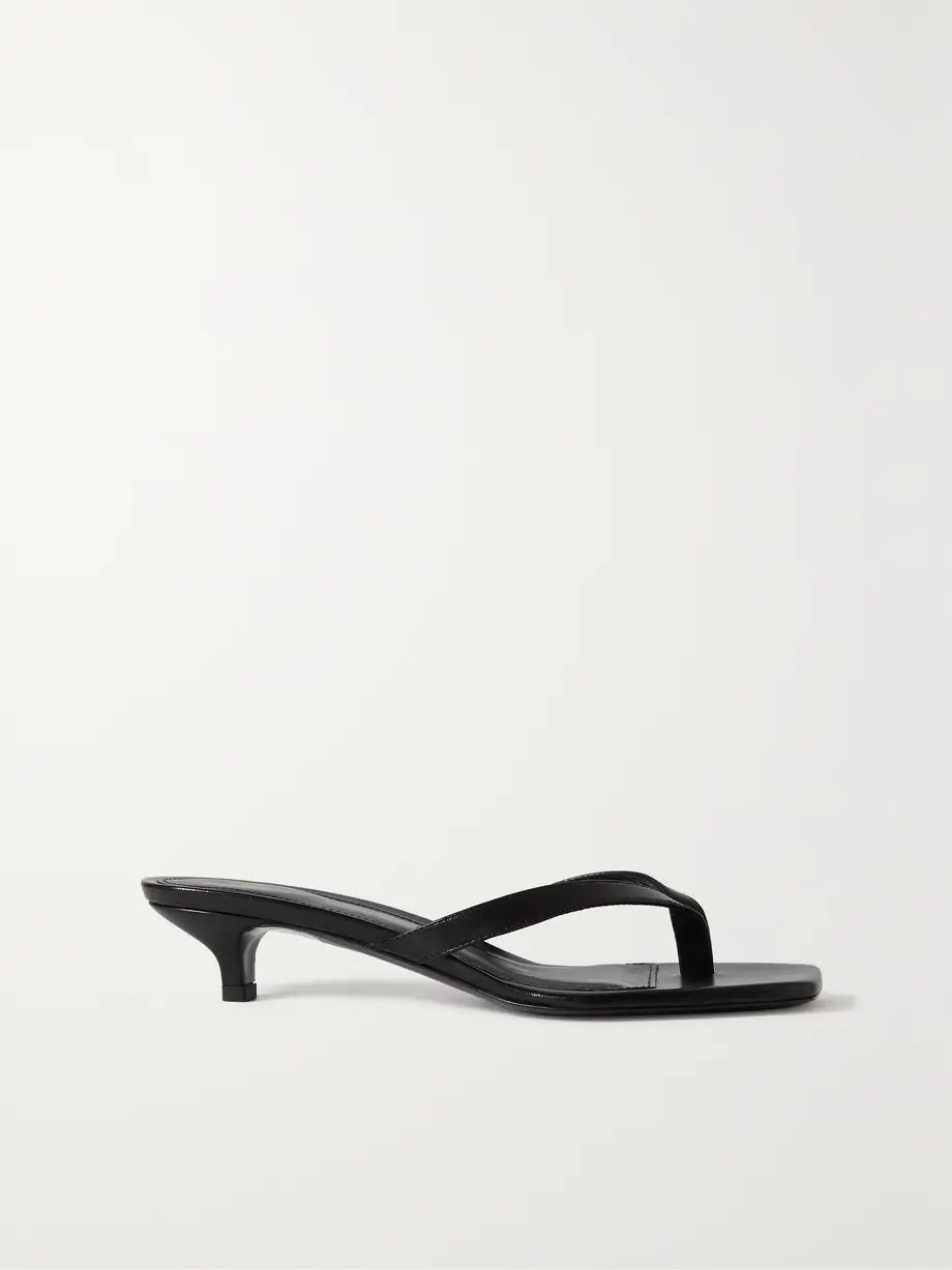 Leather flip flops Leather flip flops