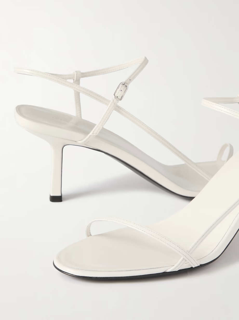 Bare leather sandals Bare leather sandals