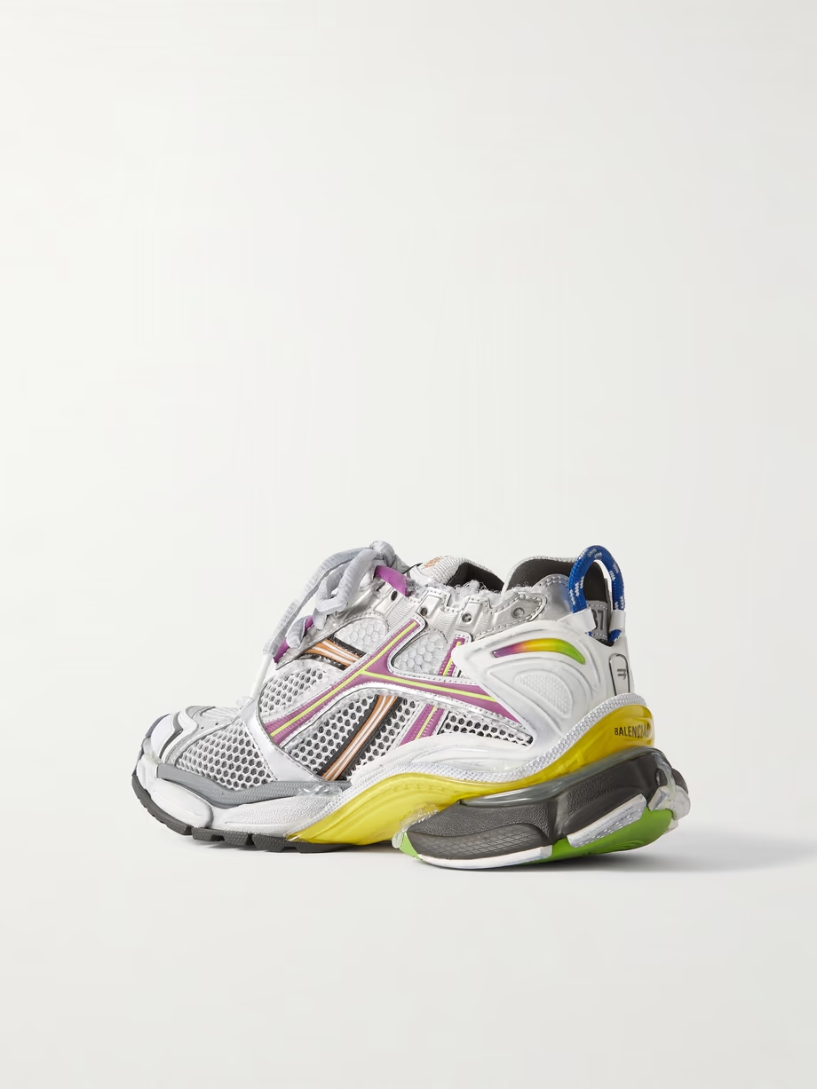 Runner rubber and mesh sneakers Runner rubber and mesh sneakers