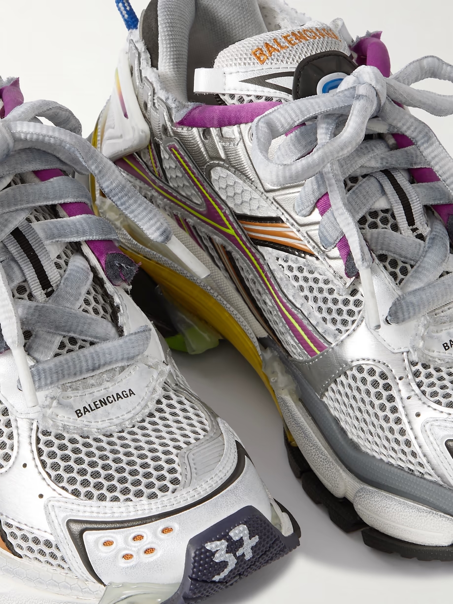 Runner rubber and mesh sneakers Runner rubber and mesh sneakers