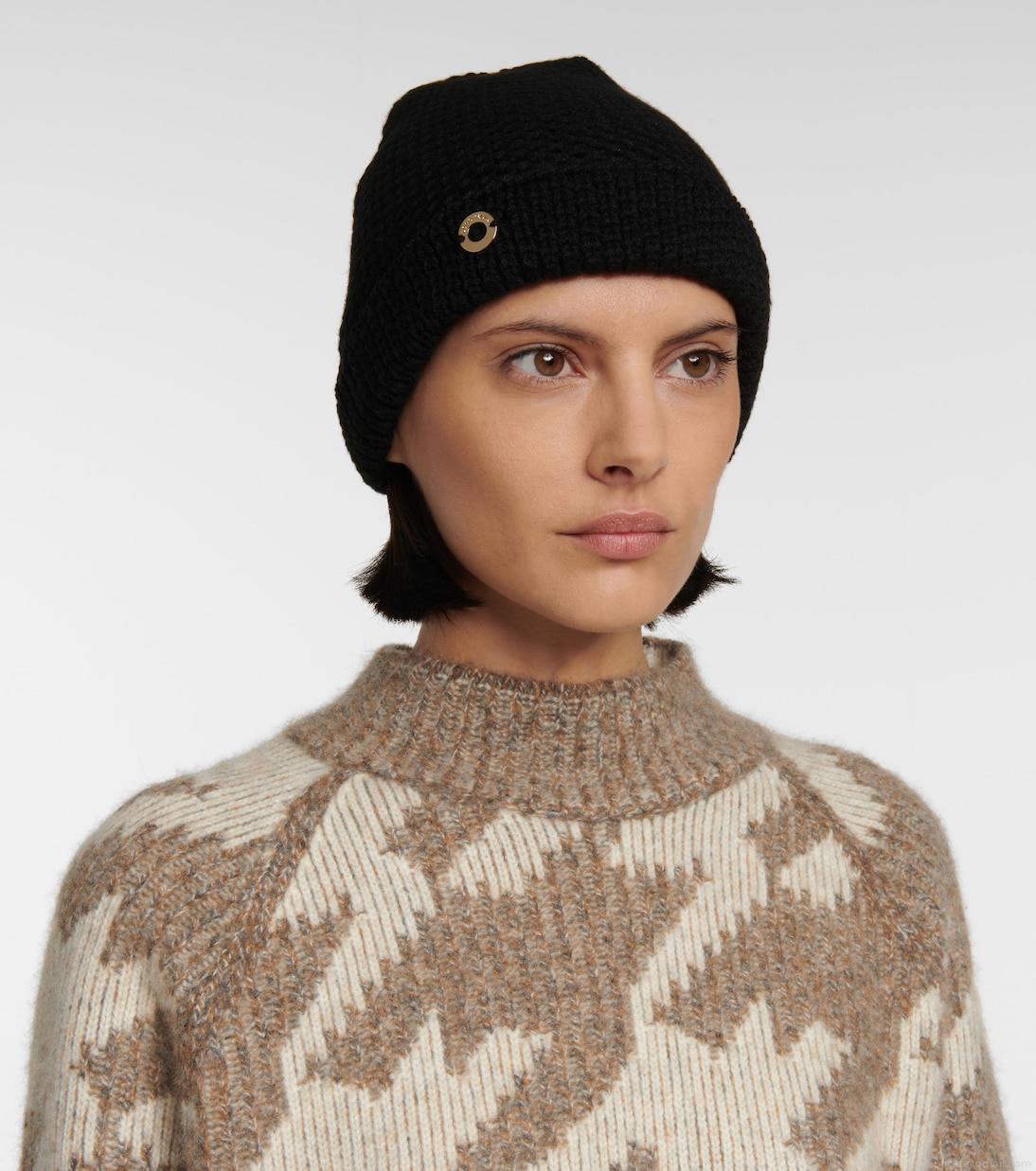 Loro PianaRougemont reversible cashmere beanie Loro PianaRougemont reversible cashmere beanie