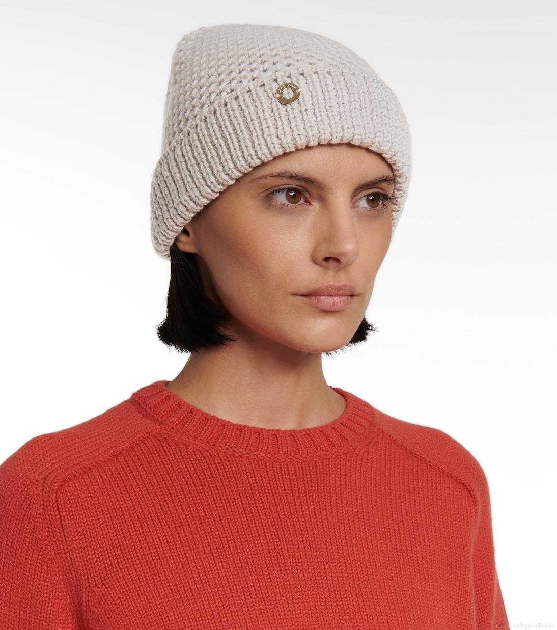 Loro PianaRougemont reversible cashmere beanie Loro PianaRougemont reversible cashmere beanie
