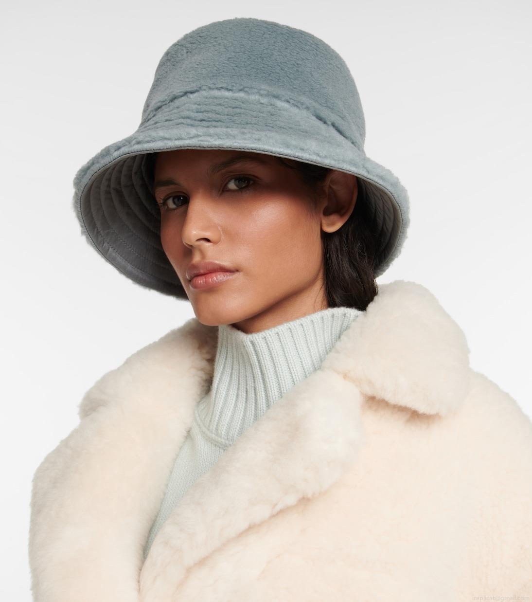 Loro PianaZita reversible bucket hat Loro PianaZita reversible bucket hat