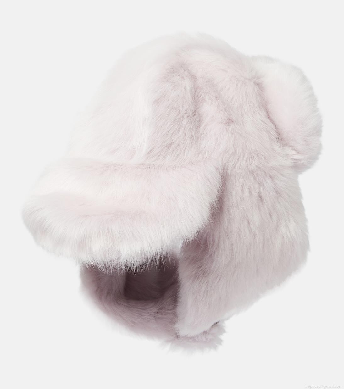 BurberryShearling hat BurberryShearling hat