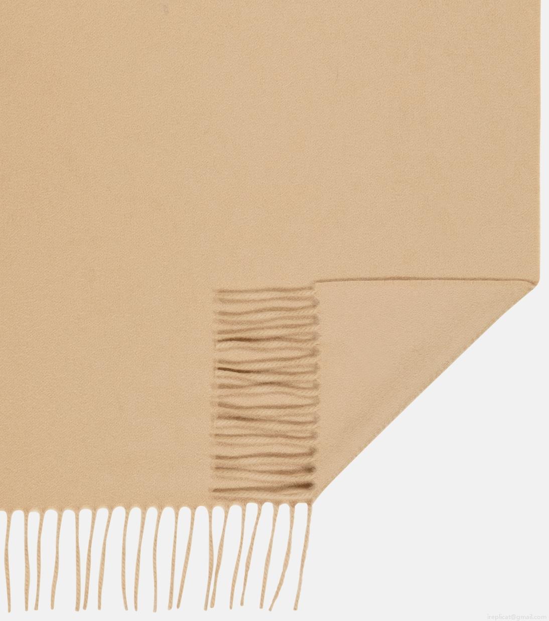 Loro PianaGrande Unita cashmere scarf Loro PianaGrande Unita cashmere scarf