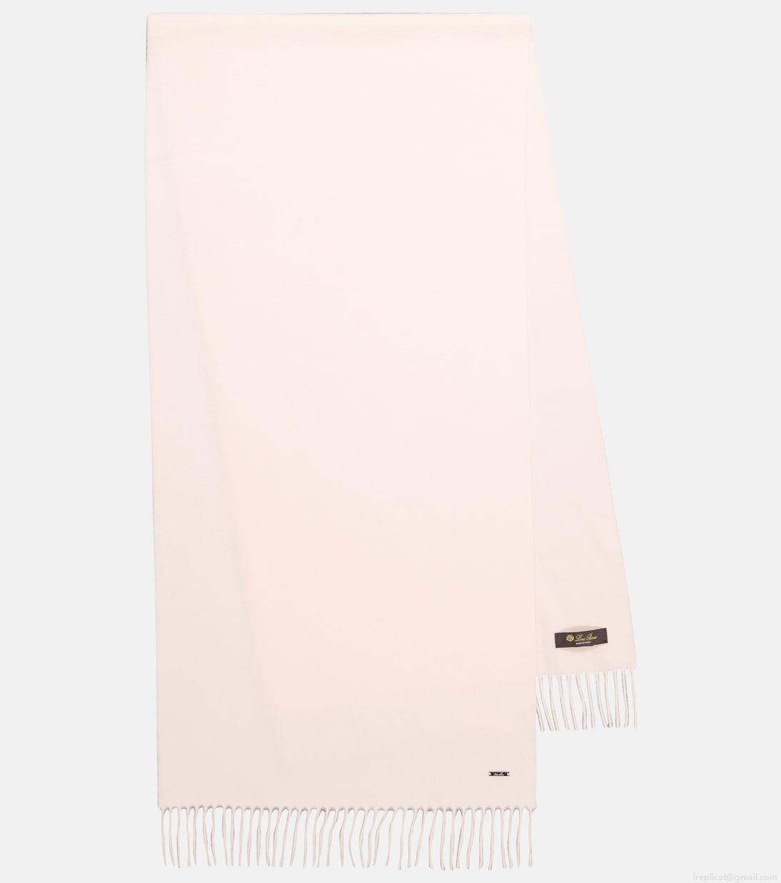 Loro PianaGrande Unita cashmere scarf Loro PianaGrande Unita cashmere scarf