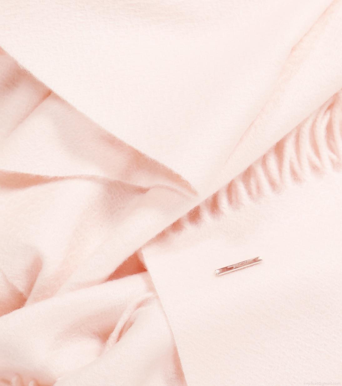 Loro PianaGrande Unita cashmere scarf Loro PianaGrande Unita cashmere scarf