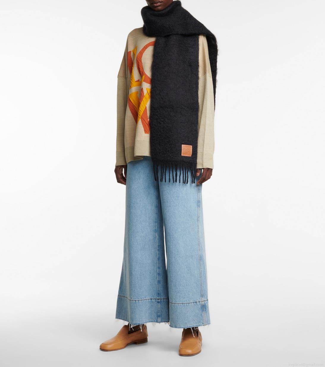 LoeweMohair and wool-blend scarf LoeweMohair and wool-blend scarf