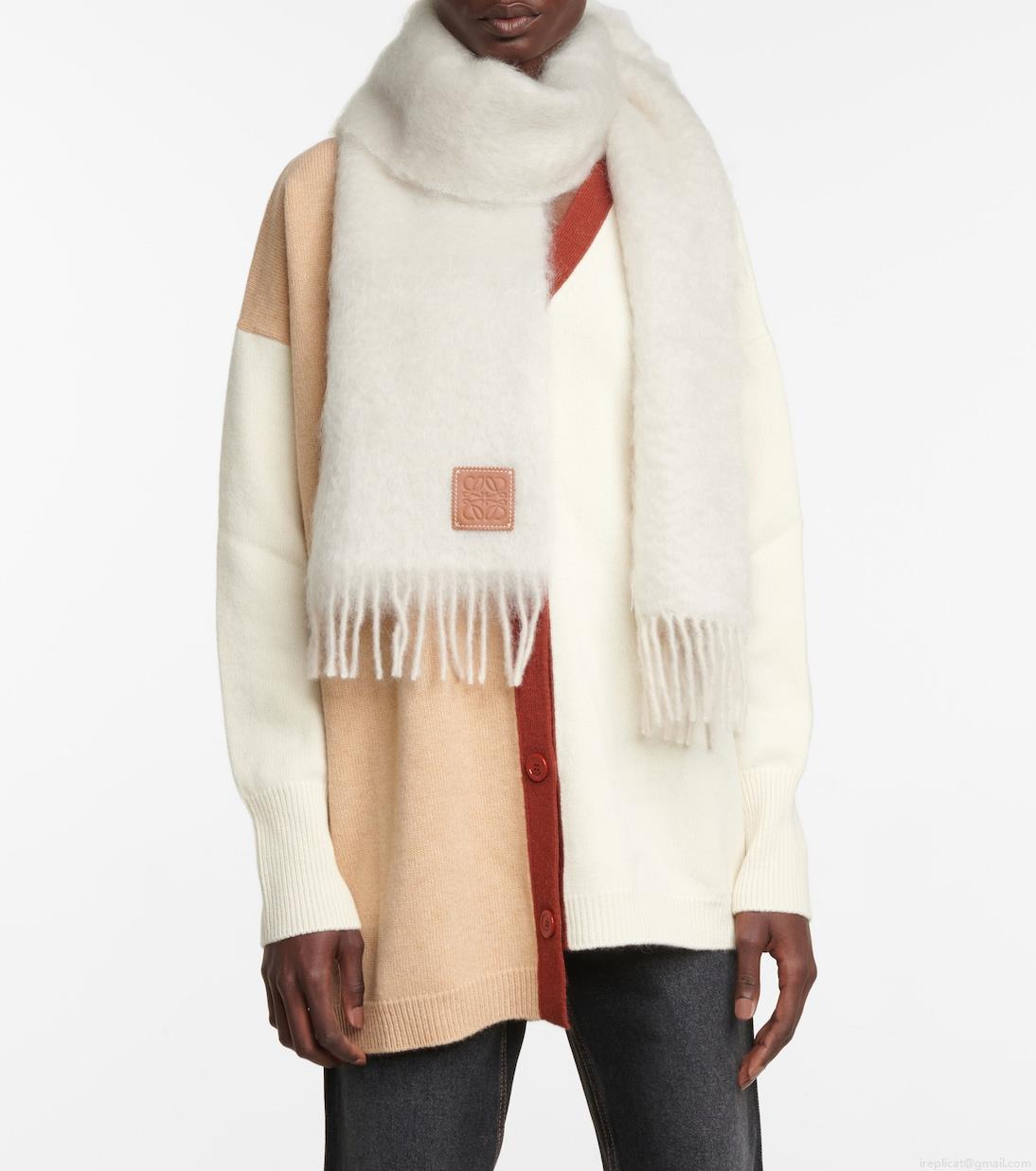 LoeweMohair and wool-blend scarf LoeweMohair and wool-blend scarf