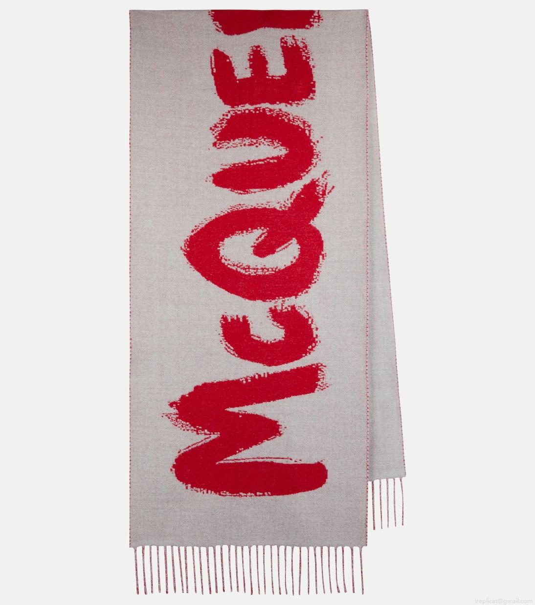 Alexander McQueenLogo wool scarf Alexander McQueenLogo wool scarf