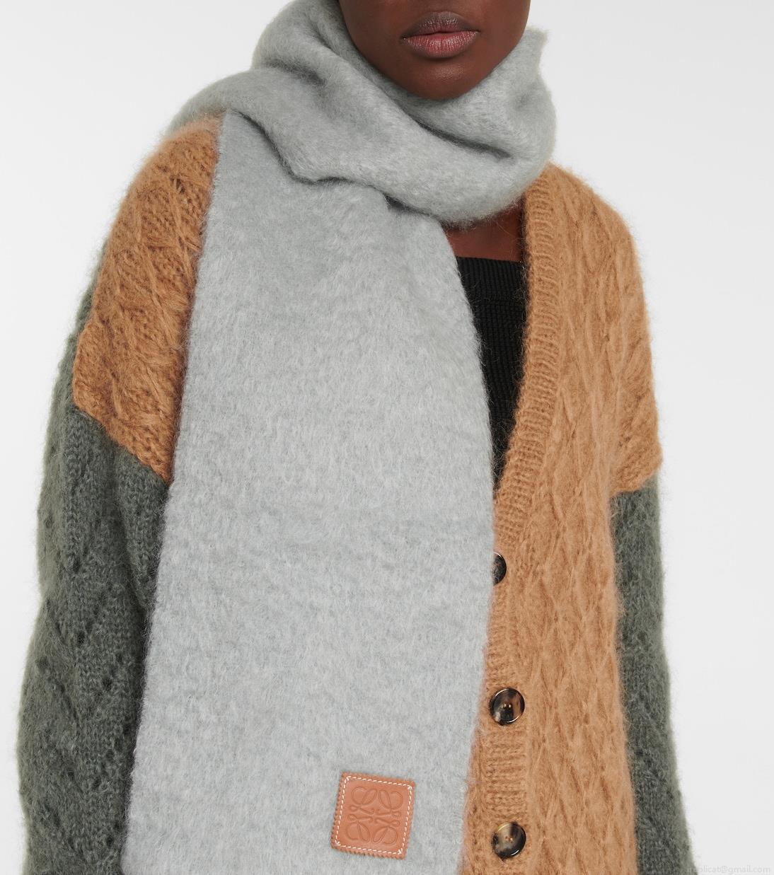 LoeweMohair and wool scarf LoeweMohair and wool scarf