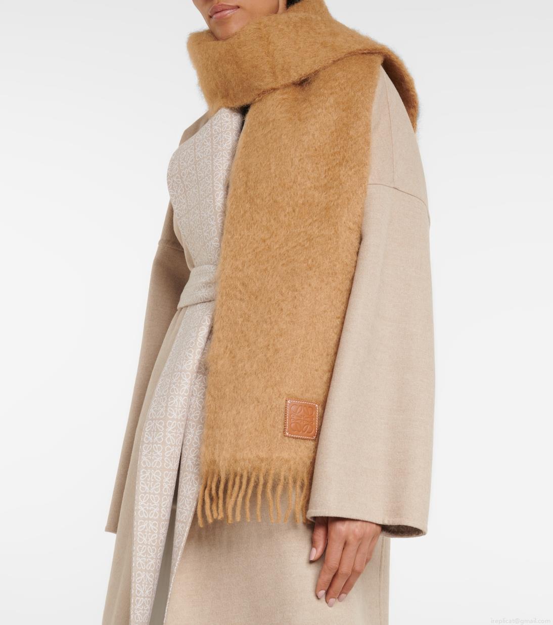 LoeweMohair and wool-blend scarf LoeweMohair and wool-blend scarf
