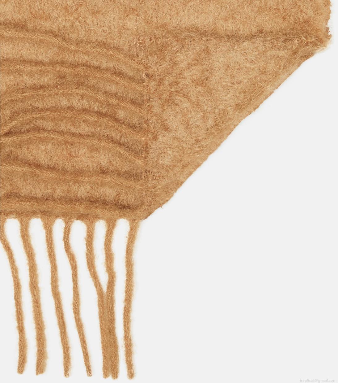 LoeweMohair and wool-blend scarf LoeweMohair and wool-blend scarf