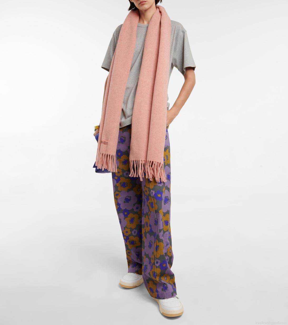 Acne StudiosCanada fringed wool scarf Acne StudiosCanada fringed wool scarf