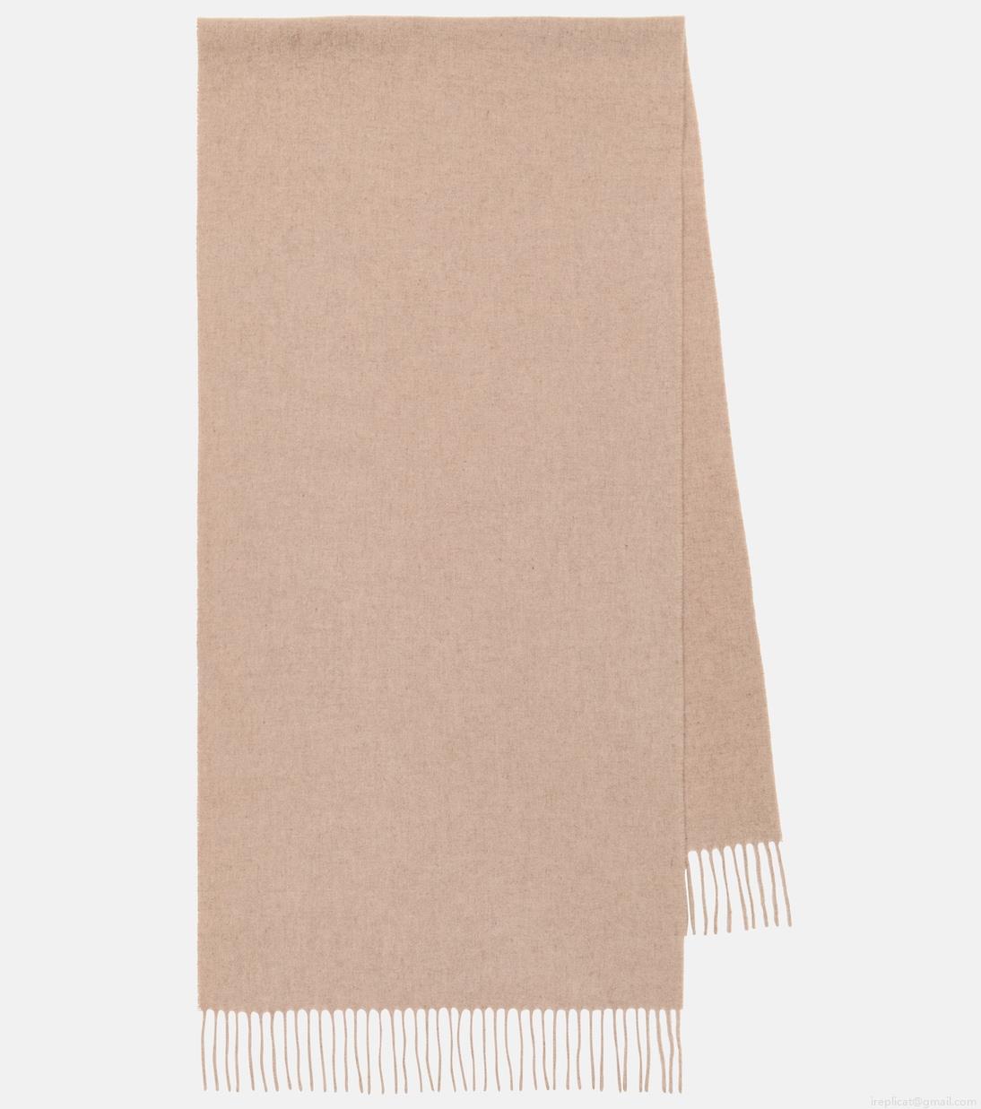 TotemeVirgin wool scarf TotemeVirgin wool scarf