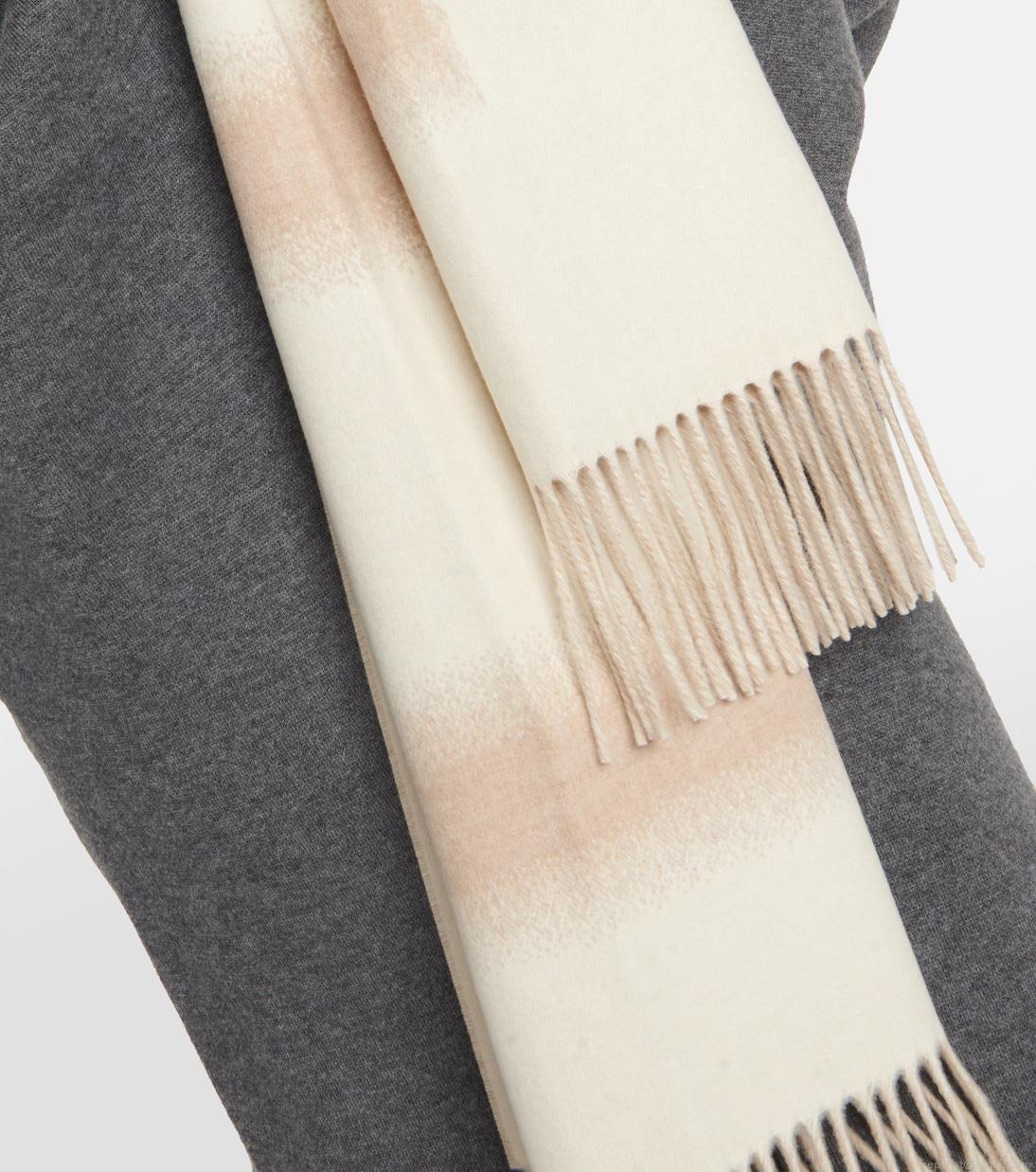LoeweLogo wool and cashmere scarf LoeweLogo wool and cashmere scarf